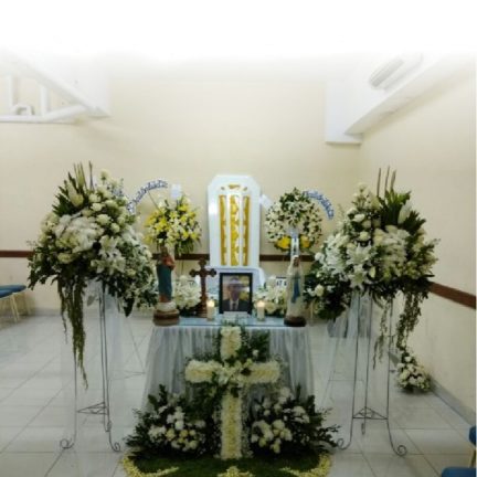 Ribuan Bunga Menghiasi Pemakaman Michael Bambang Hartono di Grand Heaven, Rembang