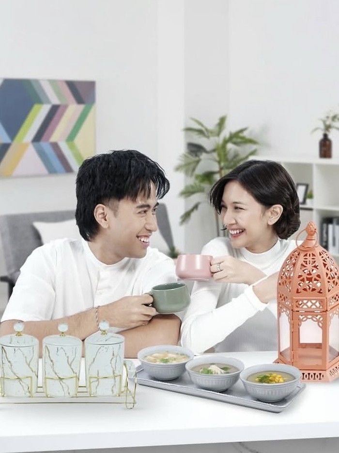 Sahabat Mimpi Vidi Aldiano, Suami Sheila Jadi Masinis, Harry Kiss: Keretanya Menuju Tempat Indah