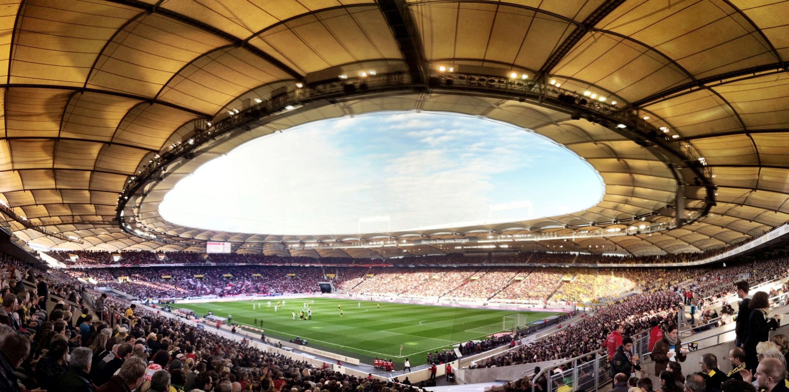 Stadion Berg bergetar: VfB Stuttgart vs FC Porto Siap Guncang Europa League