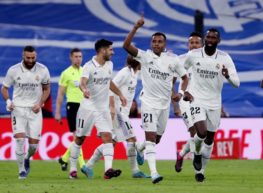 Barcelona Memimpin, Real Madrid Tertinggal; Borneo FC Siap Guncang Puncak Liga Indonesia