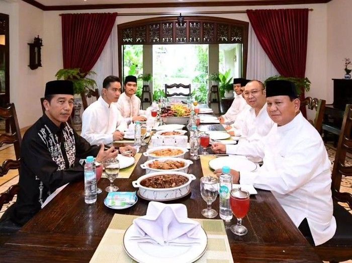 Bukan Sekadar Makan Gudeg, Ini Alasan Dubes Iran Boroujerdi Temui Jokowi di Solo Usai Ancaman Trump