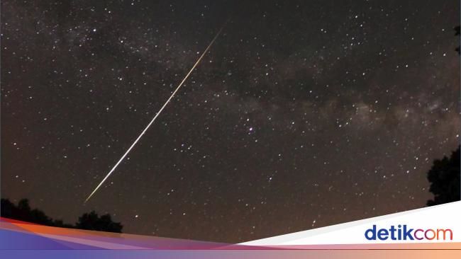 Kilatan Misterius di Langit Lampung-Banten Terbongkar: Sampah Roket China Bukan Meteor Penakluk Daratan