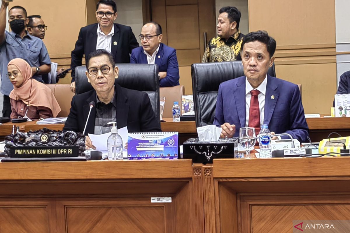 Komisi III DPR Tuntut Sanksi Tegas atas Propaganda Salah Tulisan Kajari Karo dalam Kasus Amsal