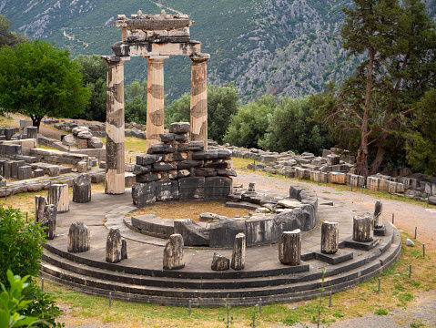 Misteri Olimpiade: Dari Kuil Athena ke Panggung Global yang Mengguncang Dunia