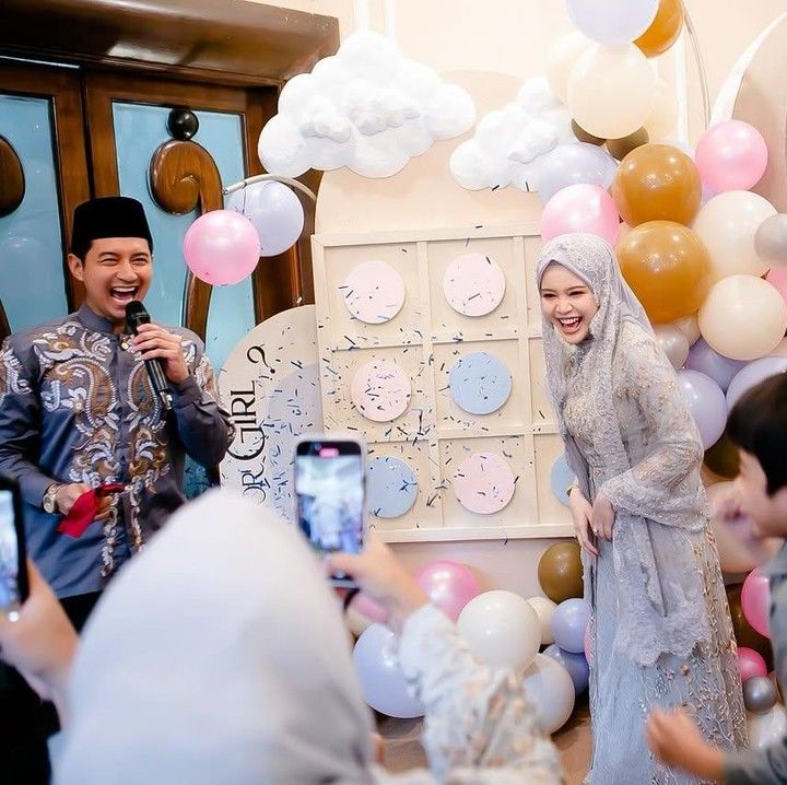 Momen Gender Reveal Adinda Thomas: Tasyakuran 4 Bulan yang Manis, Siap Sambut Bayi Laki‑Laki