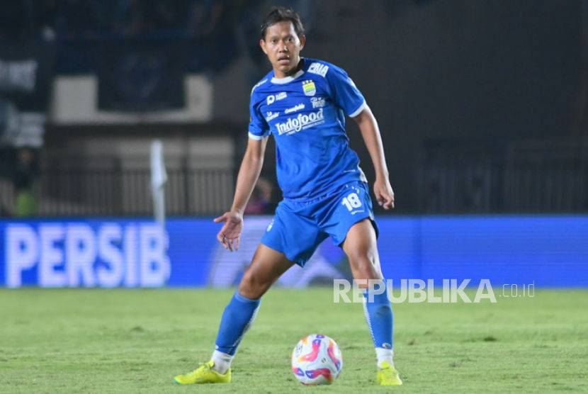Adam Alis Ungkap Kunci Mental Juara Persib: Strategi Bangkit di Puncak Liga