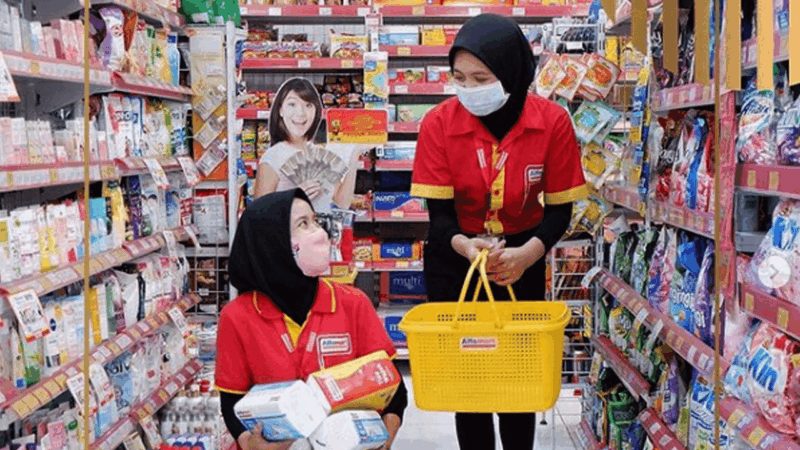 Store Crew STORE CREW (Sumberayu) – Sekolapedia