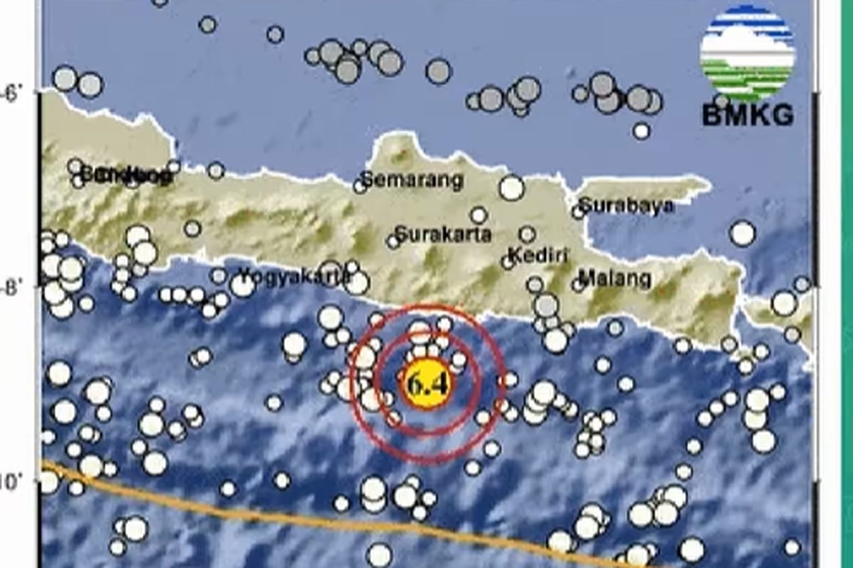Indonesia Siaga: Gempa M 5,6 Guncang Pacitan, Bibit Siklon Tropis di Laut Filipina, dan Ancaman Hotspot di Kalimantan