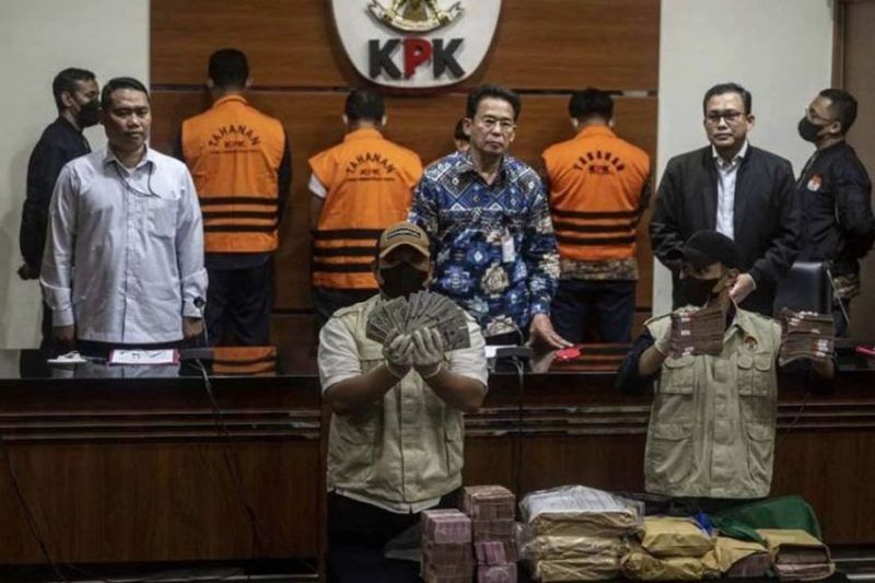 Brankas Misterius di Kafe Cipete Ungkap Harta Karun Rp 60 Miliar, Diduga Terkait Skandal Korupsi Besar