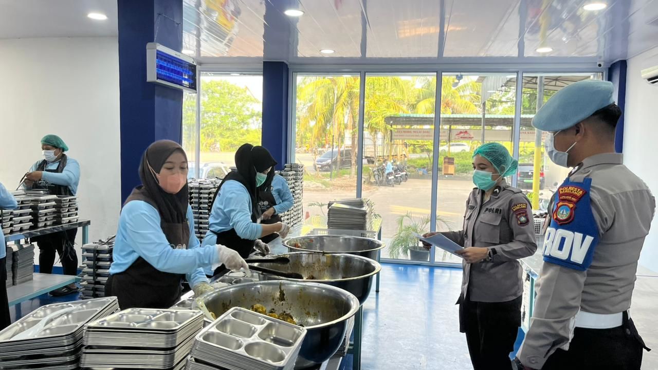 Dapur Makan Bergizi Gratis Polri Raih Pengakuan Dunia di Tengah Kasus Korupsi Internal