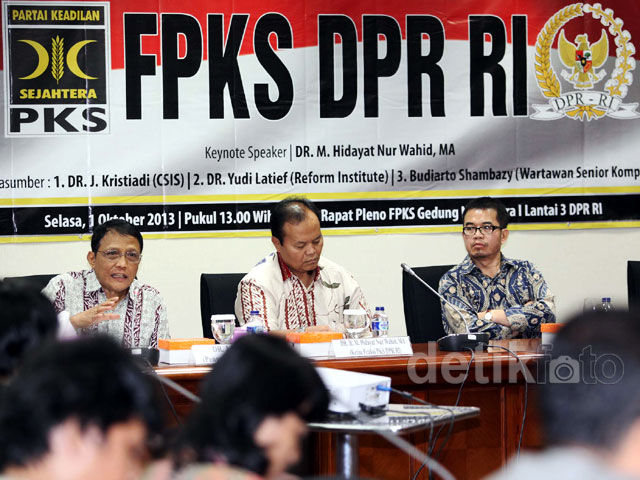 Dinamika Politik Nasional: PKS Usung Ekonomi Syariah dan Langkah Strategis Partai Demokrat