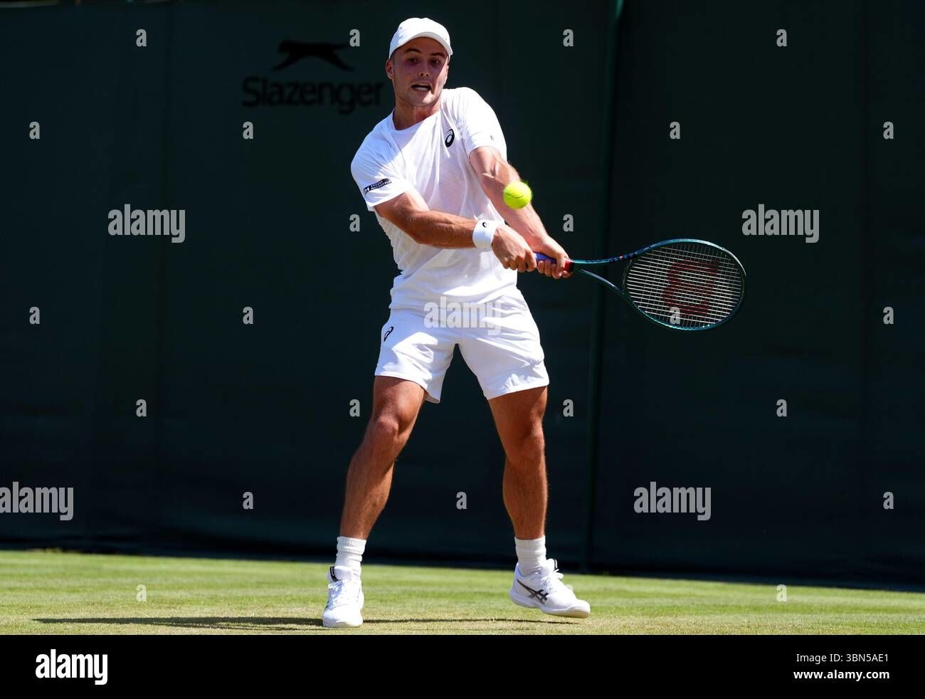 Dongeng Wimbledon: Arthur Fery, Sang Wildcard yang Mengguncang Dunia Tenis