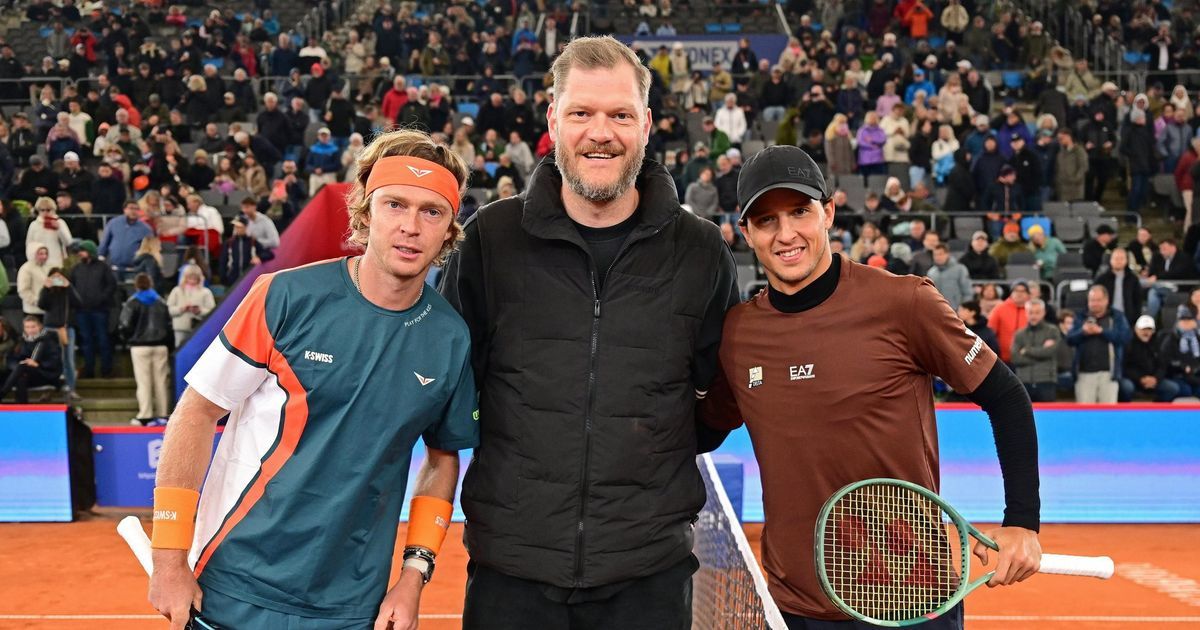 Drama Emosional di Bastad: Andrey Rublev Hentikan Langkah Luciano Darderi
