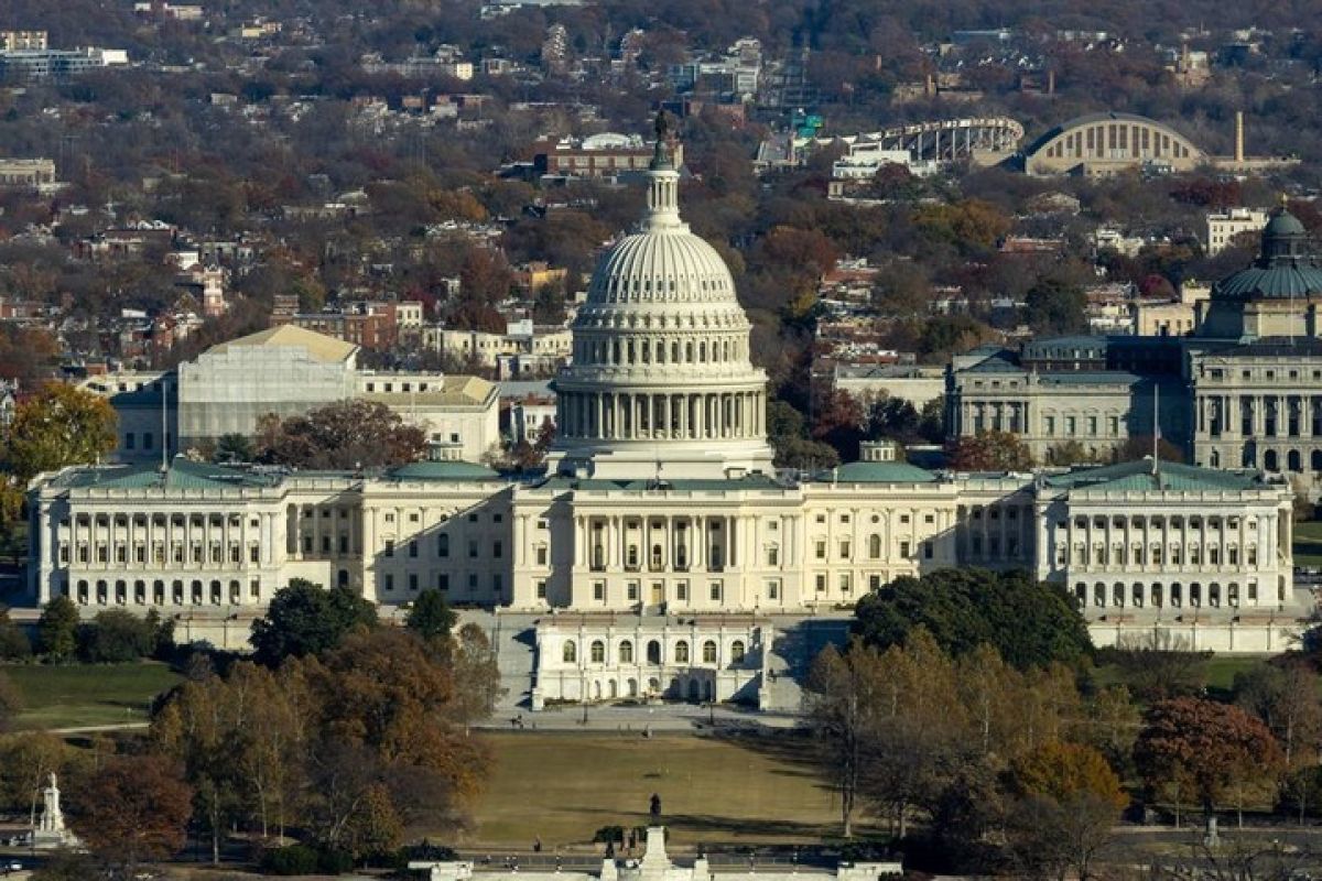 Dunia dalam Gejolak: Dari Kebuntuan Politik Washington hingga Insiden Mengejutkan di Lapangan Basket