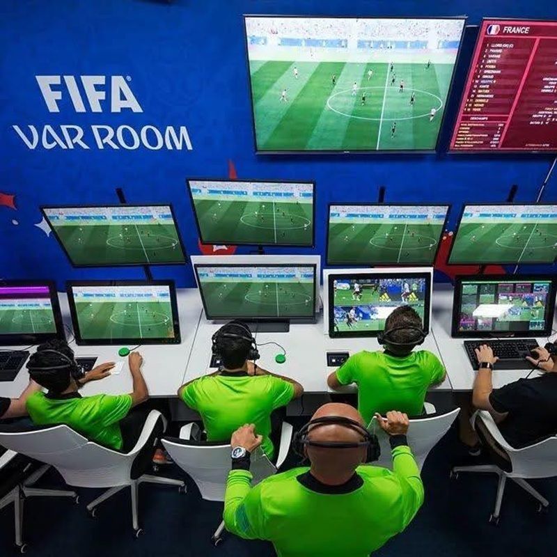 Evolusi Kompetisi Global: Dari Lapangan Hijau hingga Arena NFL