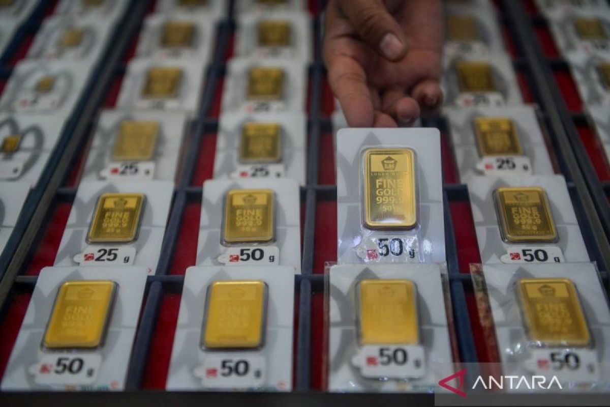 Harga Emas di Sumatera Barat Turun, Simak Strategi Investasi Cerdas Agar Tidak Rugi