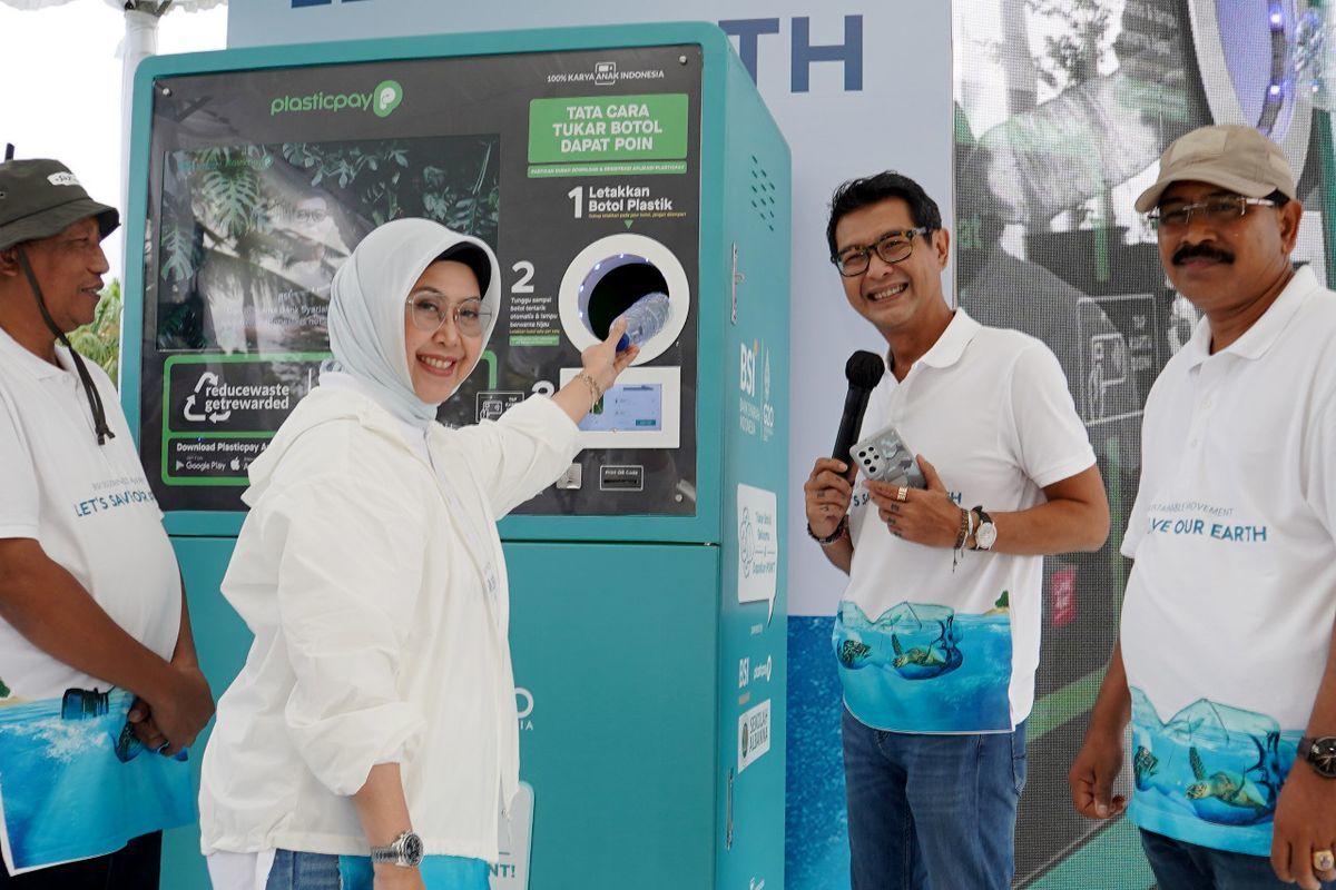Inovasi ATM Sampah di Magelang: Membuat Perubahan dengan Mengubah Botol Plastik Menjadi Saldo Elektronik