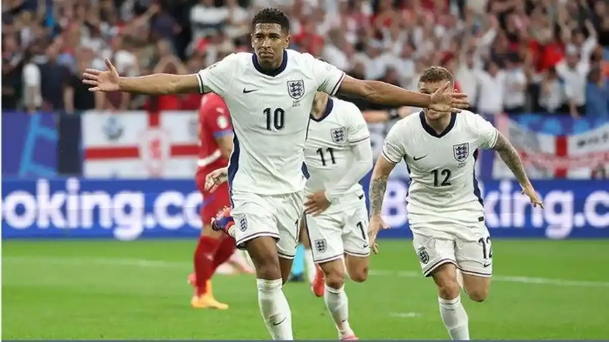 Jude Bellingham Cetak Brace, Inggris Tahan 10 Pemain untuk Lolos Dramatis ke Perempat Final Piala Dunia!