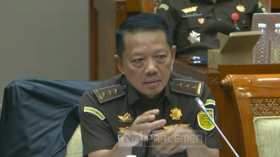 Misteri Penjagaan TNI di Rumah Jampidsus Febrie Adriansyah: Antara Proteksi dan Spekulasi Publik