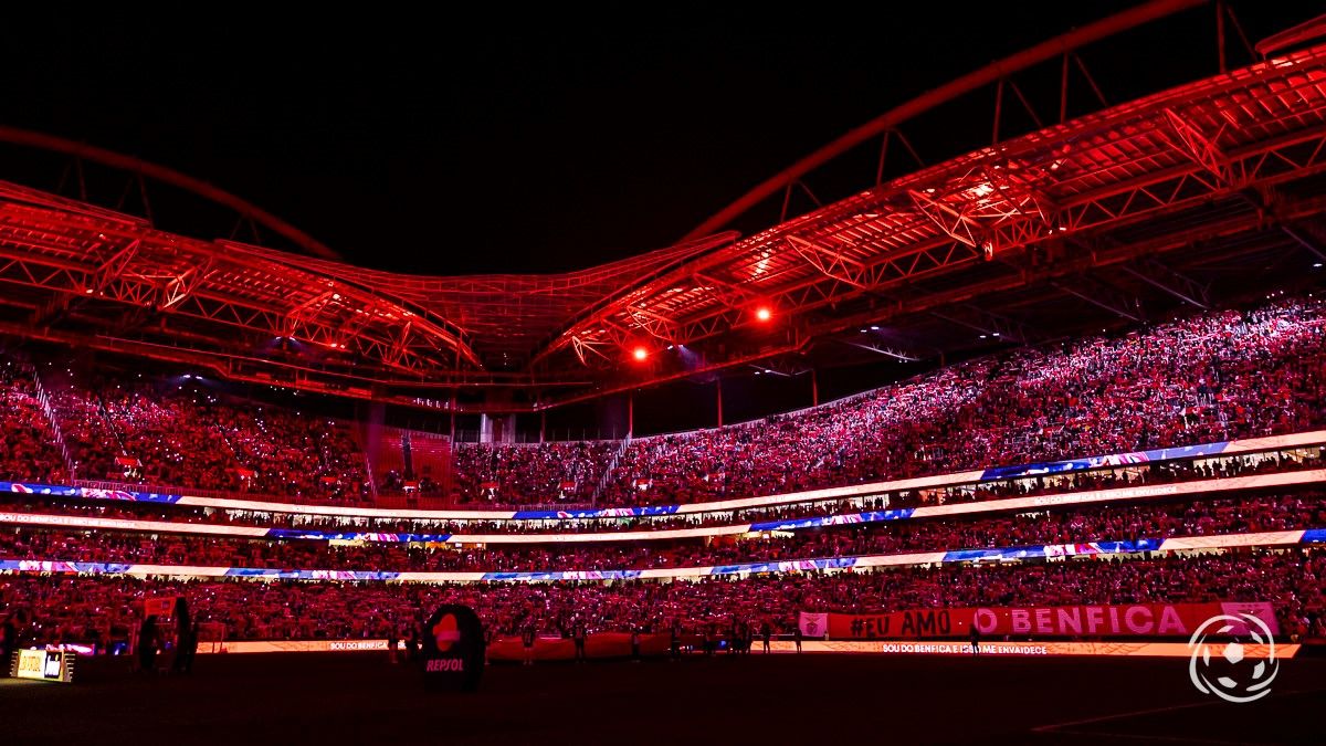 Pesta Gol di Estádio da Luz: Debut Manis Jhon Durán Warnai Kemenangan Telak Benfica Atas Belenenses