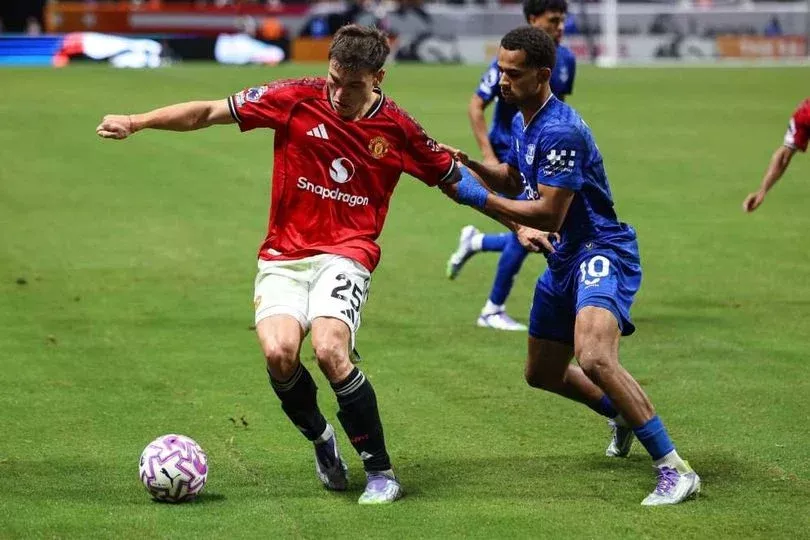Revolusi Lini Tengah Manchester United: Antara Kedatangan Andrey Santos dan Perburuan Aurelien Tchouameni