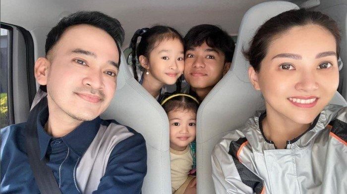 Sidang Mediasi Hak Asuh Anak: Ruben Onsu dan Sarwendah Tan Kompak Hadir Tanpa Pengacara