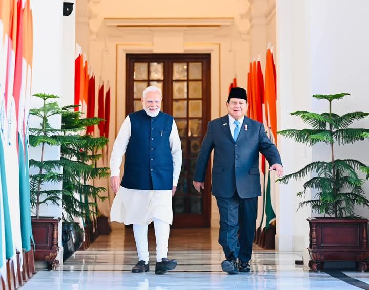 Simbol Persahabatan Abadi: Prabowo dan PM Modi Pererat Hubungan Indonesia-India