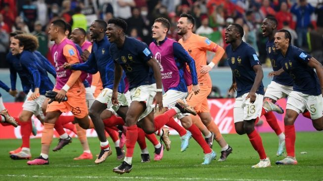 Sisi Gelap Sang Juara: Prancis Bungkam Paraguay dan Tantang Maroko di Perempat Final