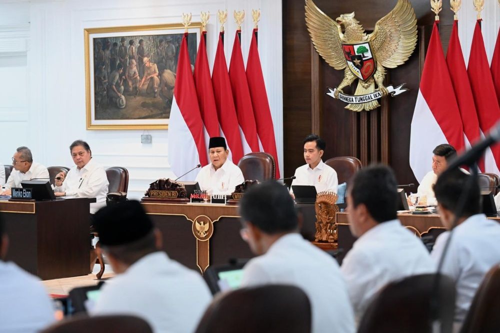 Sorotan Kabinet Merah Putih: Dari Rangkap Jabatan Wamen hingga Evaluasi Tata Kelola Kementerian