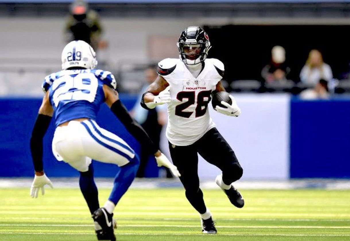 The End of an Era: Is Joe Mixon Walking Away From Football For Good?