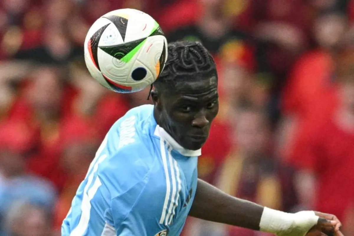 Tragedi ACL Amadou Onana Guncang Aston Villa dan Belgia: Siapa Pengganti di Tengah Krisis Finansial?
