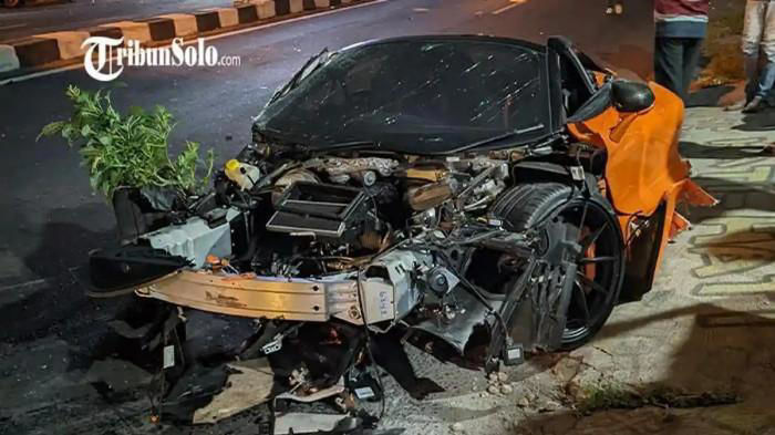 Tragedi McLaren 720S Andra ST: Dari Supercar Terbelah hingga Misteri Pelat Nomor Palsu