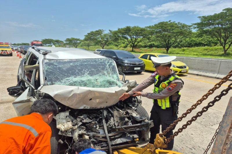 Aksi Nekat Sopir Xpander Tabrak Palang GT Kalikangkung Usai Kejar-kejaran: Kronologi Lengkap Insiden Tol