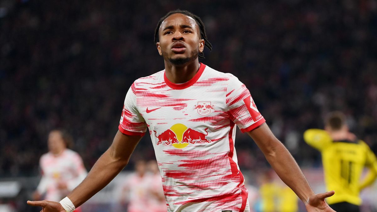 Bursa Transfer Bundesliga Memanas: Dortmund dan Leipzig Bersaing Dapatkan Christopher Nkunku