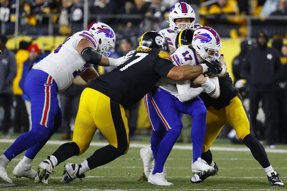 Dinamika Kehidupan: Dari Perjuangan Atlet NFL hingga Pertempuran Melawan Api di Texas