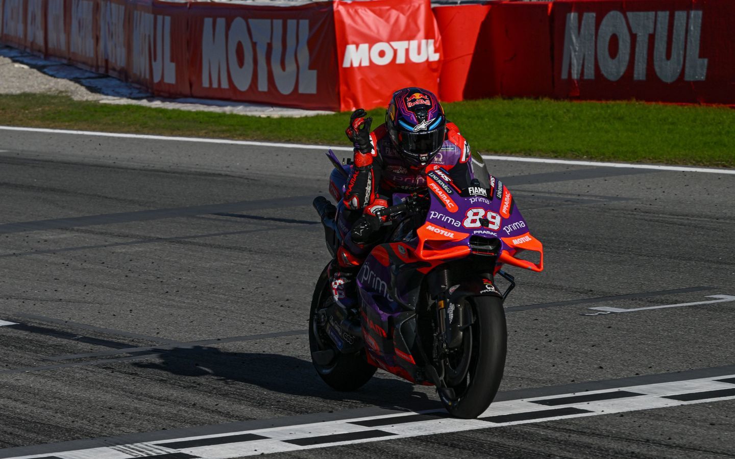 Dominasi di Silverstone: Mengapa Jorge Martin Akhirnya Tunjukkan Kualitas Mental Juara di MotoGP Inggris?