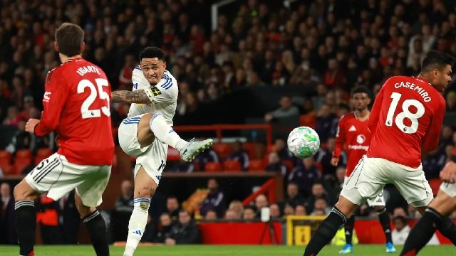Drama Adu Penalti di Dublin: Manchester United Bungkam Leeds dan Temukan Permata Baru