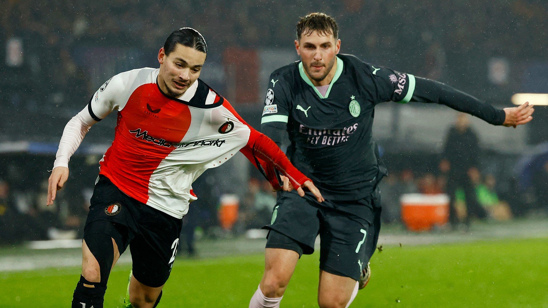 Drama Derby Rotterdam: Gol Milan Zonneveld Dianulir, Feyenoord Amankan Kemenangan Tipis