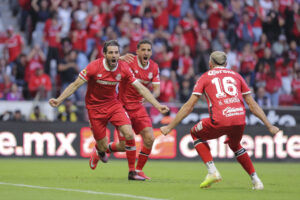 Drama di Nemesio Diez: Necaxa Berhasil Curi Poin dari Toluca Meski Tanpa Paulinho
