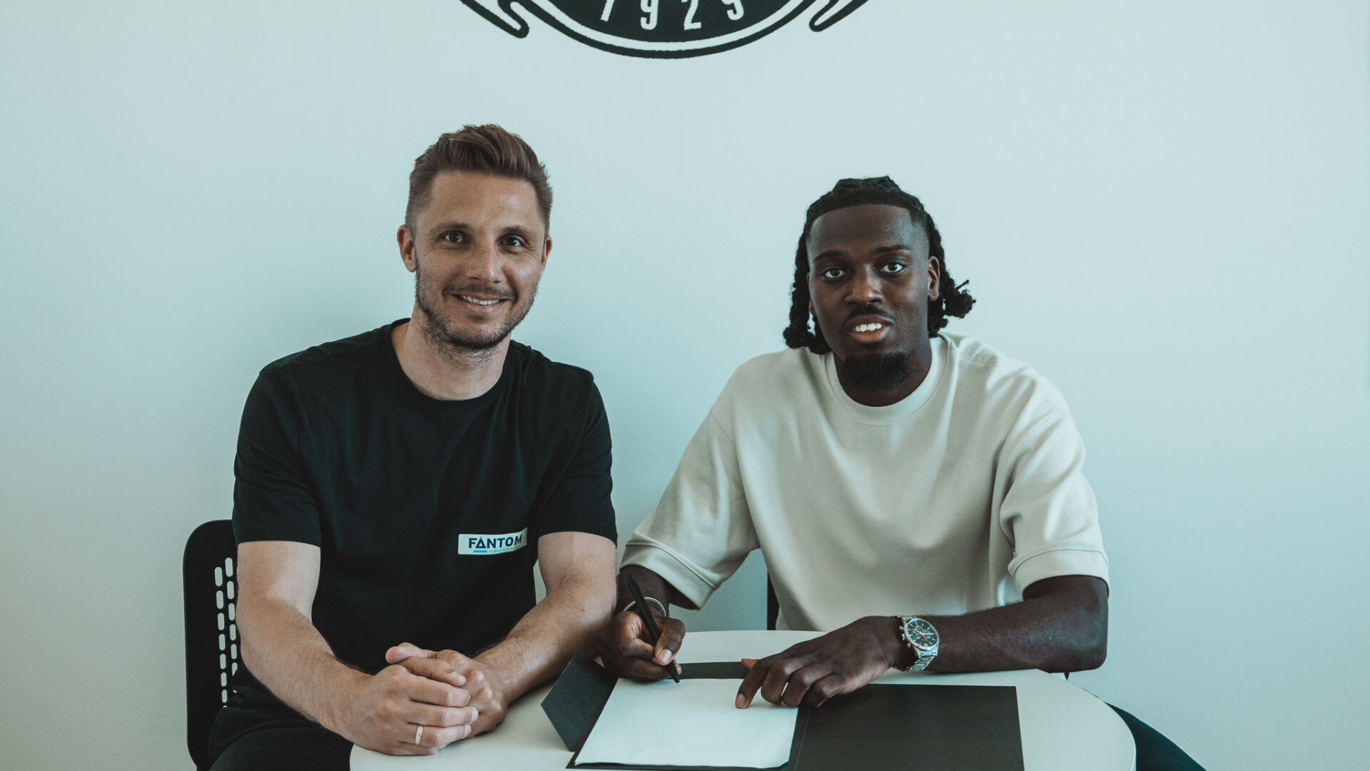 Drama Transfer Memanas: Skandal Yann Massombo Picu Ketegangan Antara SCR Altach dan Sturm Graz