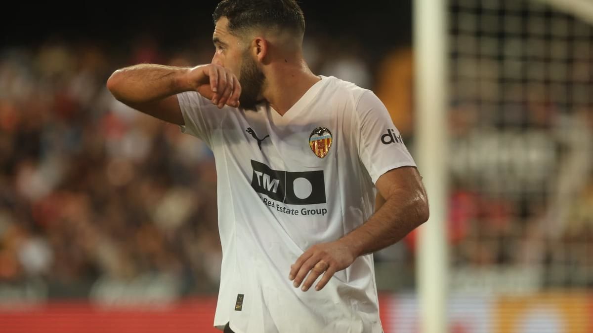 Evaluasi Pahit Los Che: Luis Rioja Kecewa Valencia Tampil Buruk Saat Kalah dari La Coruna