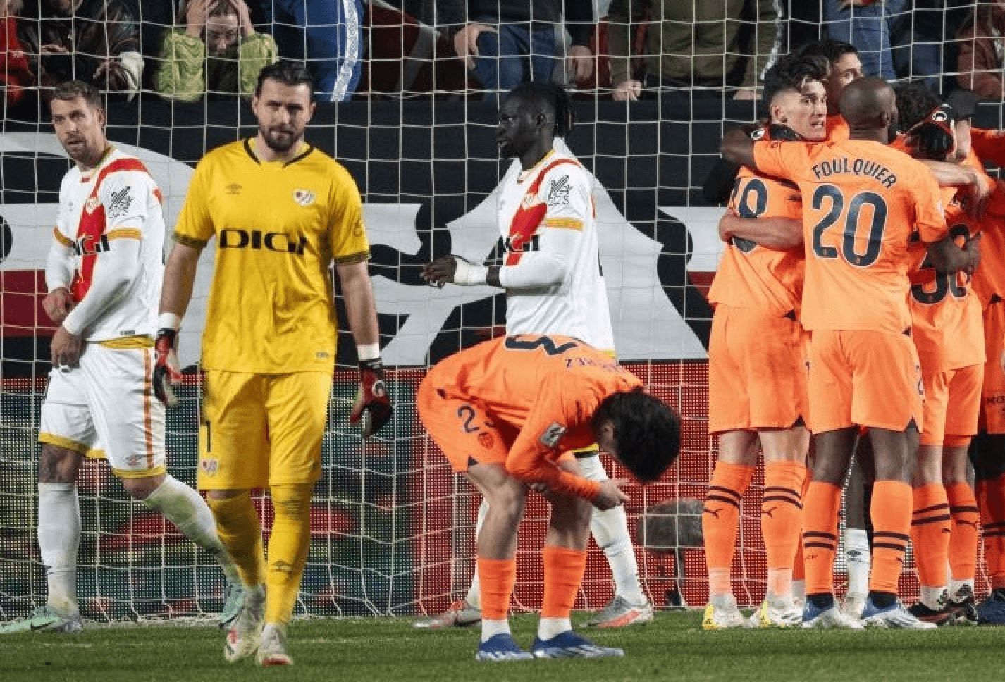 Evaluasi Total Los Che: Stole Dimitrievski Akui Valencia Tampil Buruk Saat Dikalahkan La Coruna