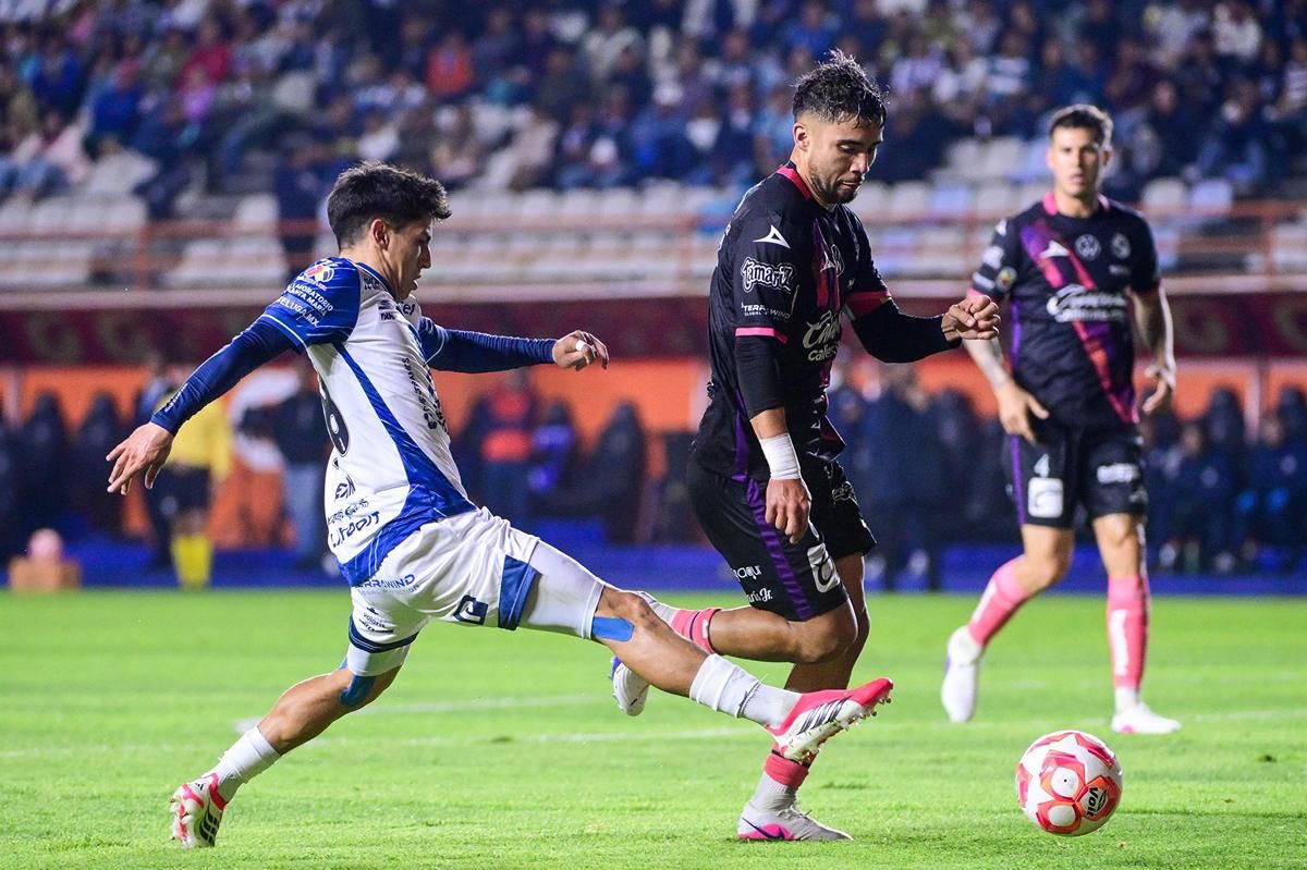 Kejutan di Estadio Hidalgo: Puebla Bungkam Pachuca Lewat Drama VAR dan Gol Cantik