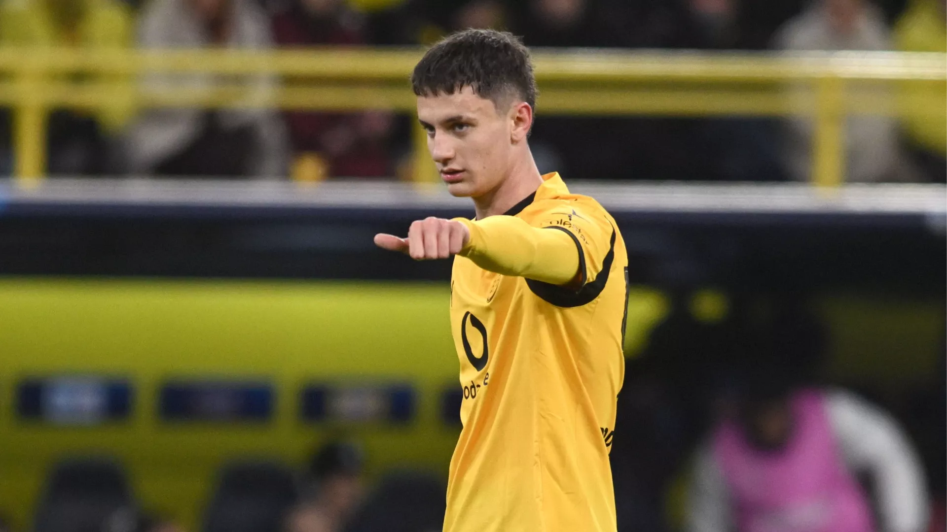 Masa Depan di Signal Iduna Park: Luca Reggiani Berpeluang Tinggalkan Borussia Dortmund di Musim Panas 2026
