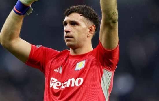 Masa Depan Suram di Villa Park: Kegagalan Transfer ke Juventus dan Kedatangan Rival Baru bagi Emiliano Martínez