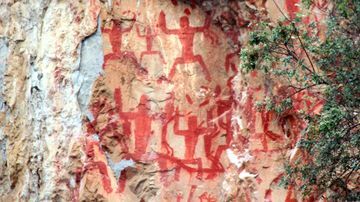 Misteri Arkeologi China: Lukisan Cadas Berusia 2.000 Tahun Diduga Menggunakan Darah Manusia