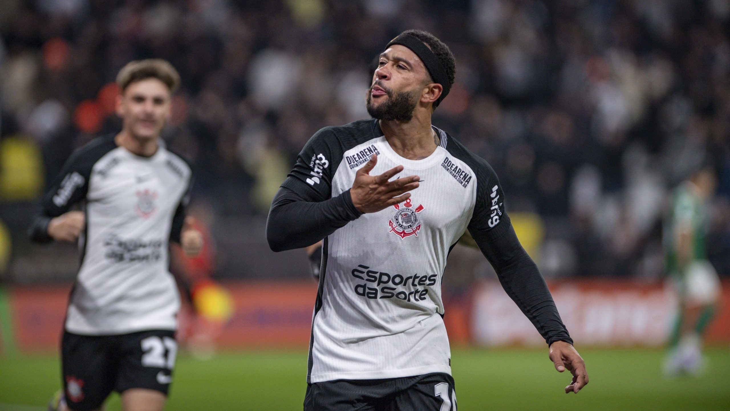 Nasib Mengejutkan Memphis Depay: Resmi Bebas Transfer Usai Berpisah dengan Corinthians