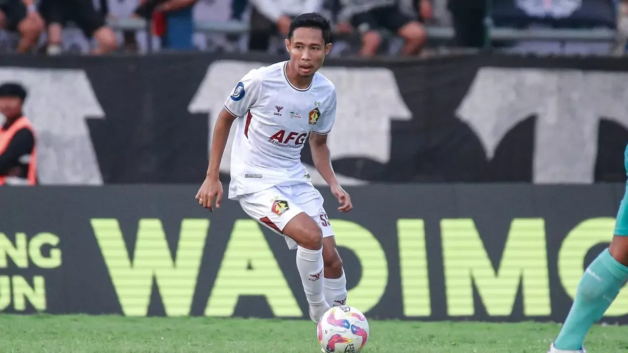 Persik Kediri Resmikan Eks Penyerang Timnas Australia U-23, Reno Piscopo, Sebagai Penyerang Baru