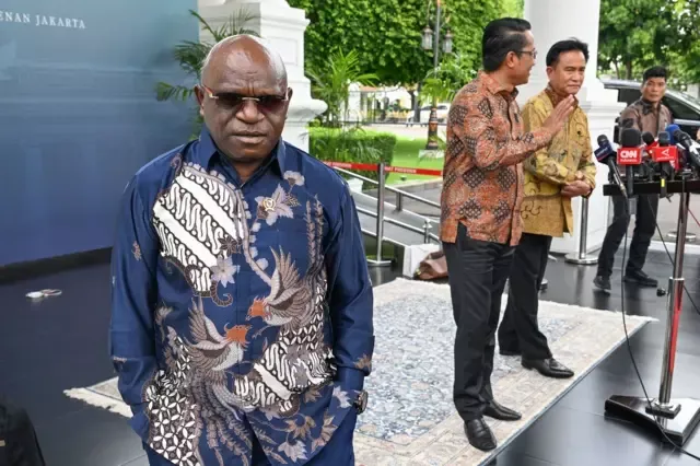 Polemik Pembagian Saham Freeport: Natalius Pigai Protes Kebijakan Menteri ESDM, Tuntut Hak Papua Tengah