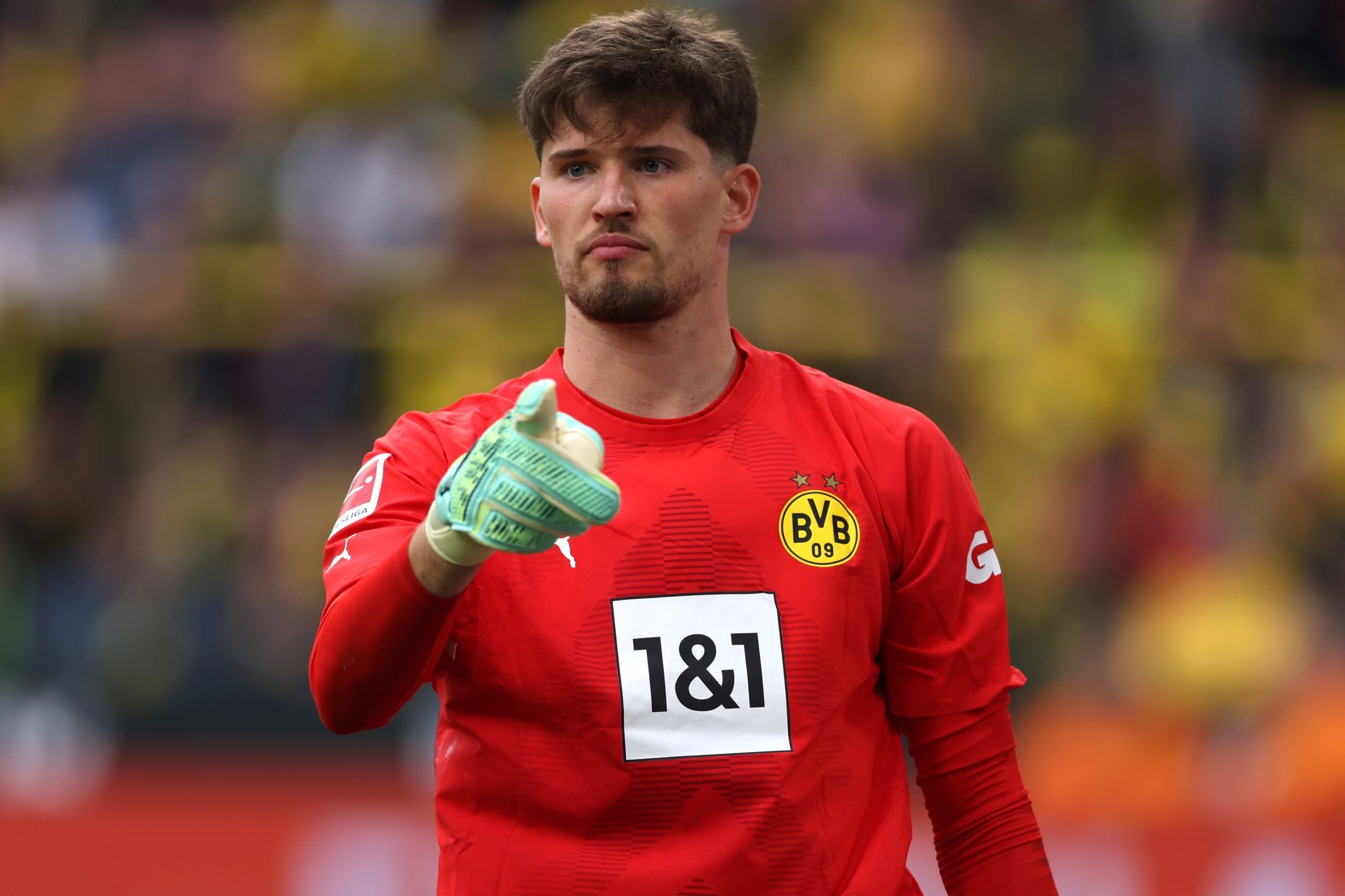 Potensi Besar Bintang Muda: Pujian Gregor Kobel Untuk Rekrutan Baru Dortmund Konstantinos Karetsas